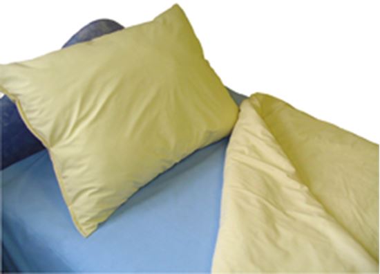 Picture of Fire Retardant Wipe Clean 10.5 TOG Single Duvet