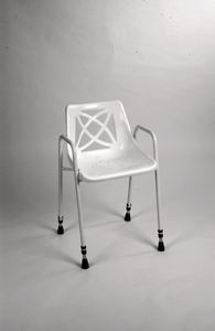 Adj. height stationary shower chair