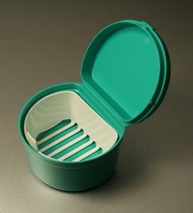 Reusable Denture Cup with Hinged Lid